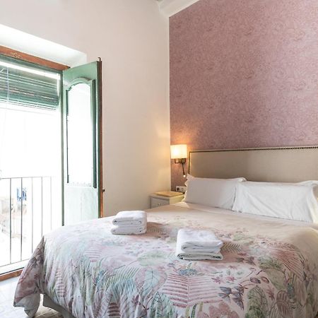 Apartamentos Bartomeu By Habama Group Sitges Eksteriør billede
